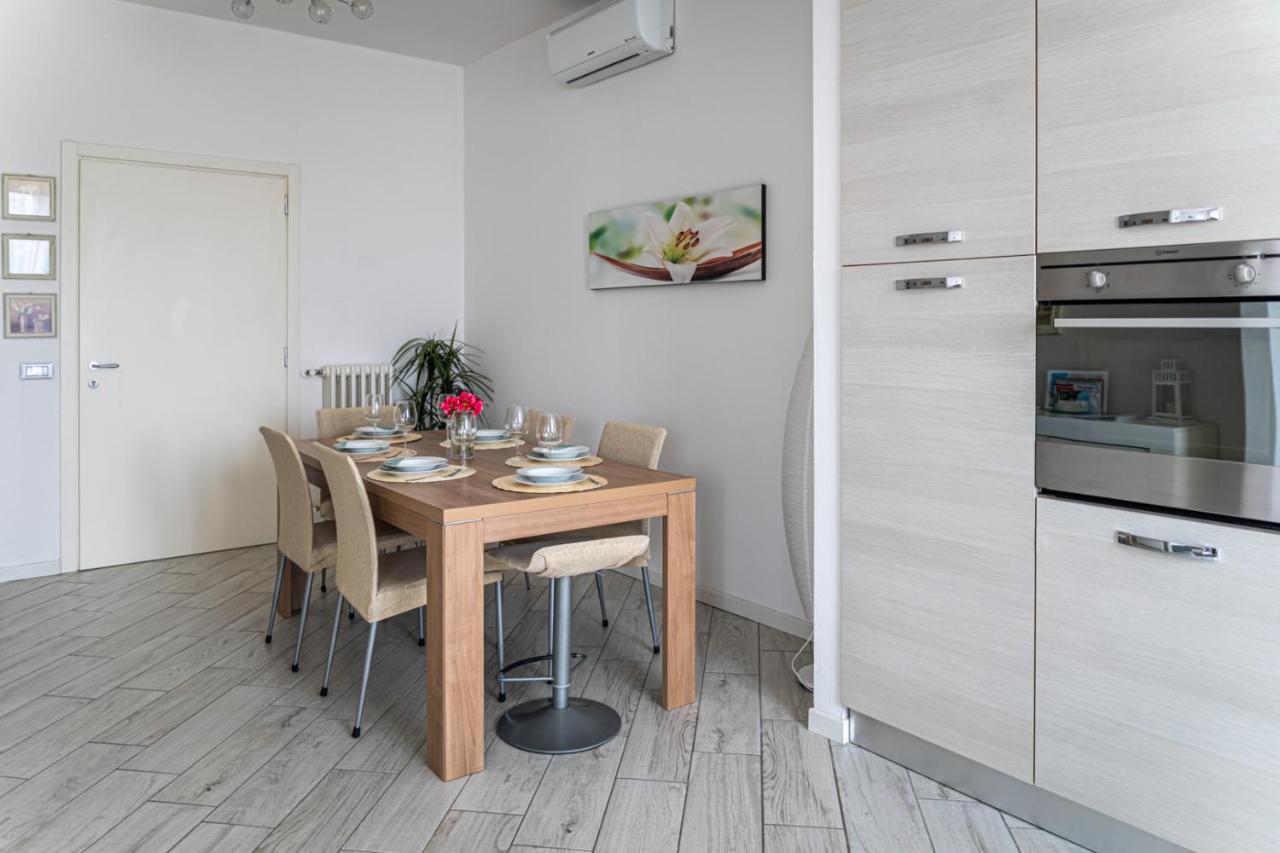 Minerva Holiday Home Manerba del Garda Exterior photo